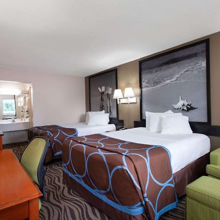 Super 8 By Wyndham Kissimmee Motel Екстериор снимка
