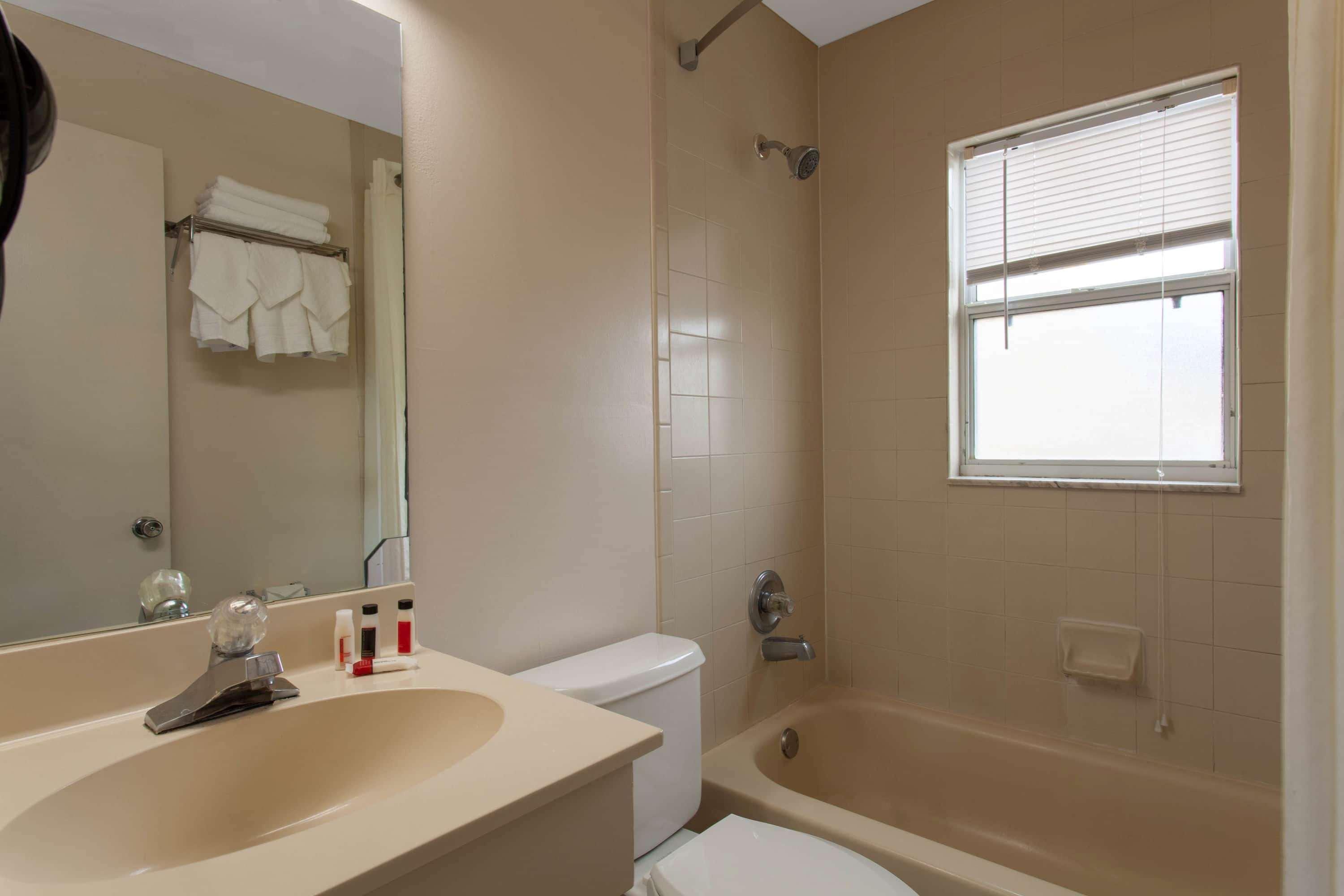 Super 8 By Wyndham Kissimmee Motel Екстериор снимка