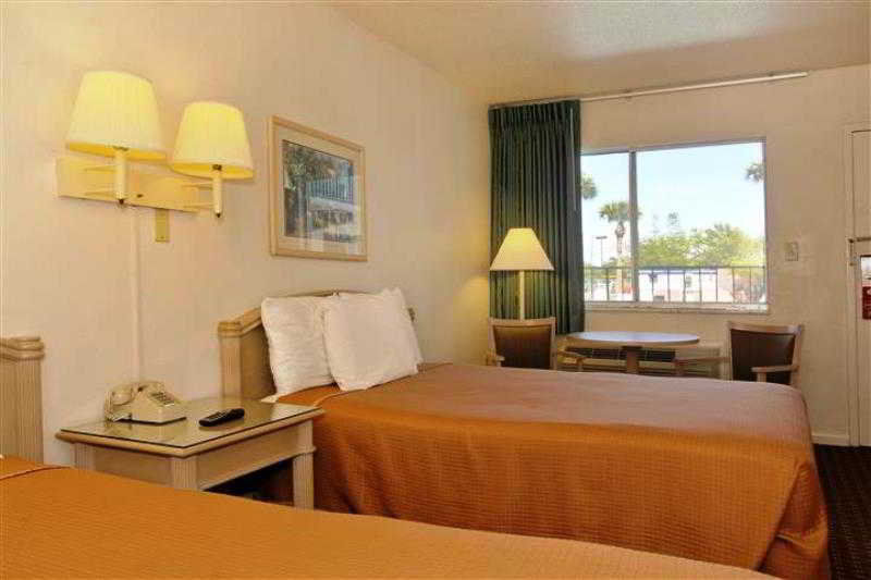 Super 8 By Wyndham Kissimmee Motel Екстериор снимка