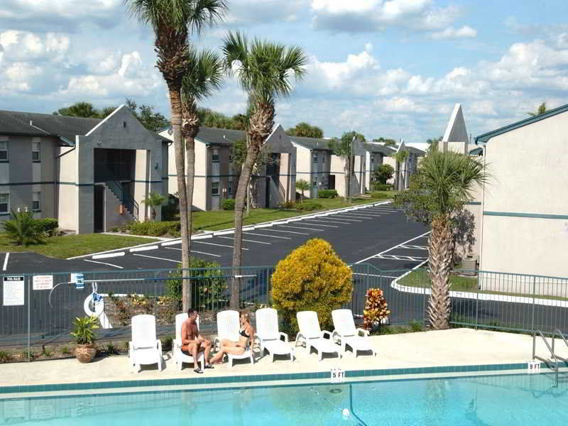 Super 8 By Wyndham Kissimmee Motel Екстериор снимка
